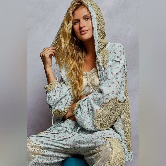 POL Hooded Boho Cottagecore Floral Lace Hoodie Jacket Sleeve Button Closure - Picture 2 of 7